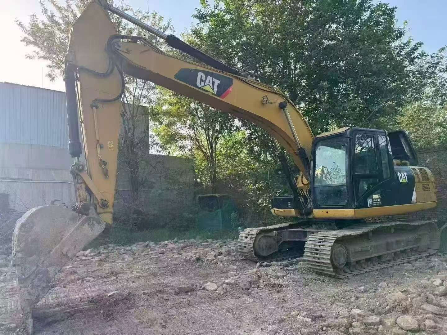 2018年 卡特 320D2 二手挖掘机