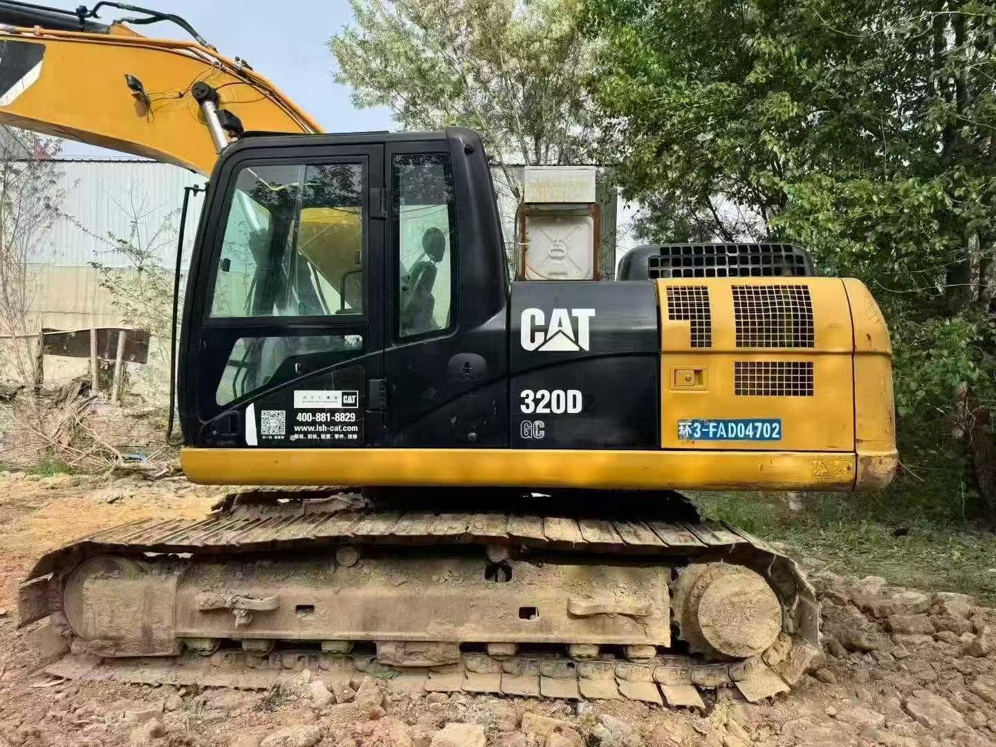 2017年 卡特 320D2 二手挖掘机