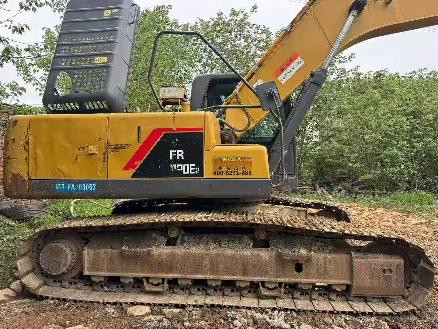 2021年 雷沃 220 二手挖掘机