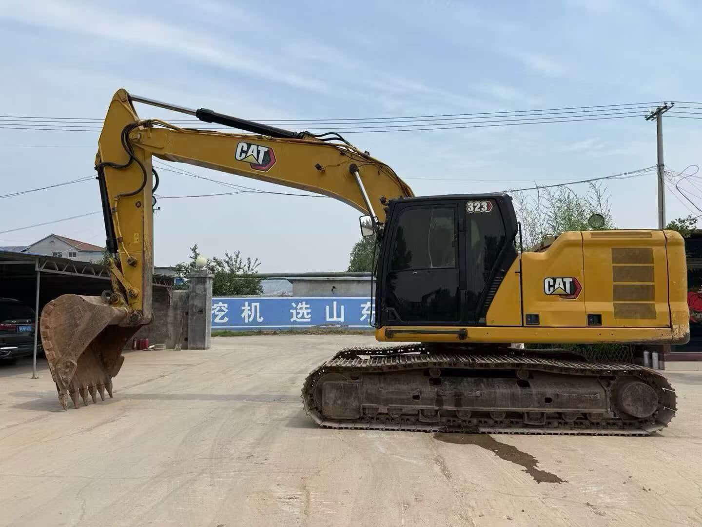 2021年 卡特 323 二手挖掘机